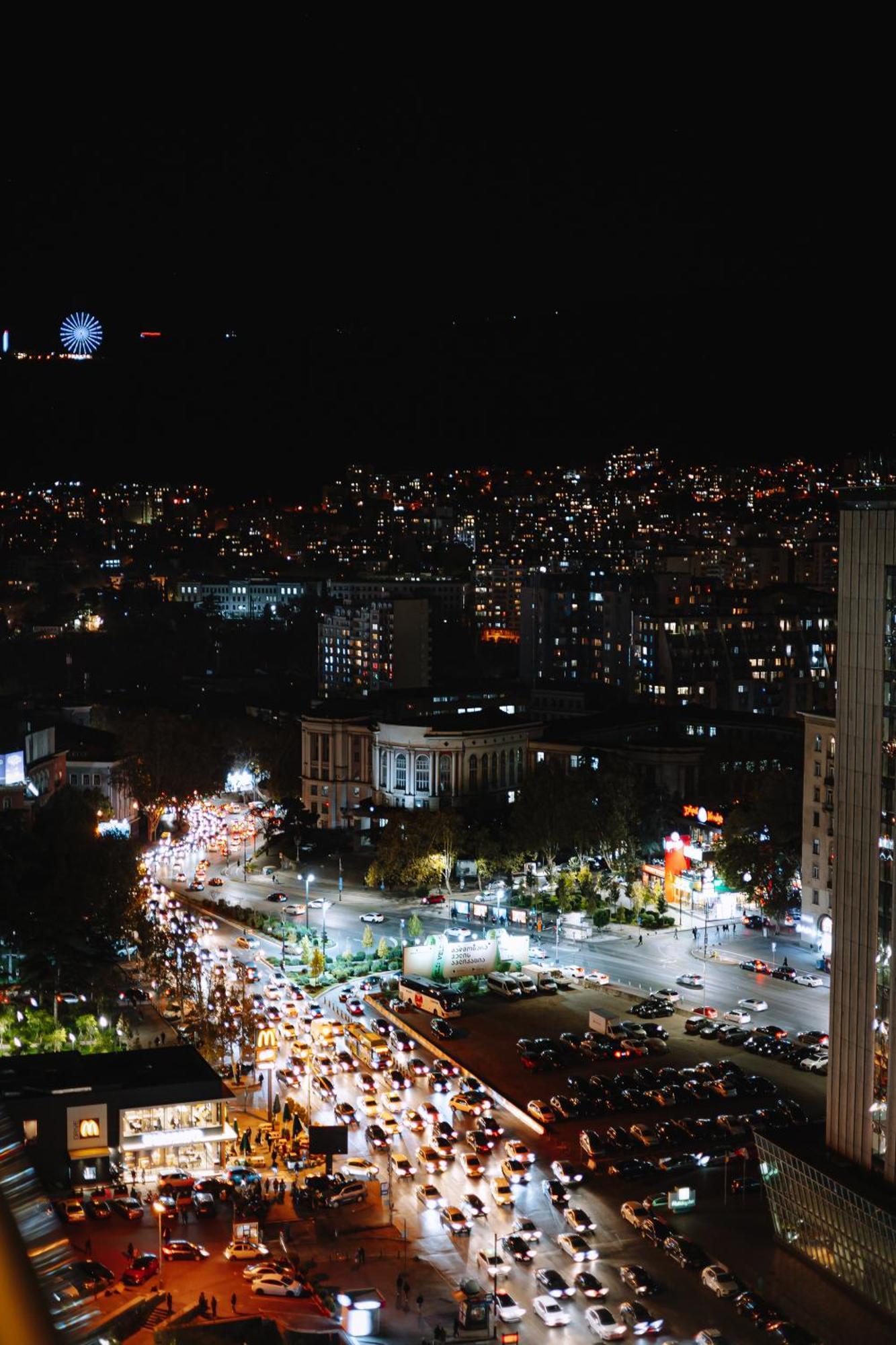 Hotel Sky Station Tbilisi Bagian luar foto